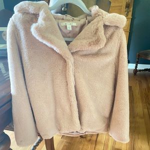 Womens small fluffy pink jacket brand new great quality